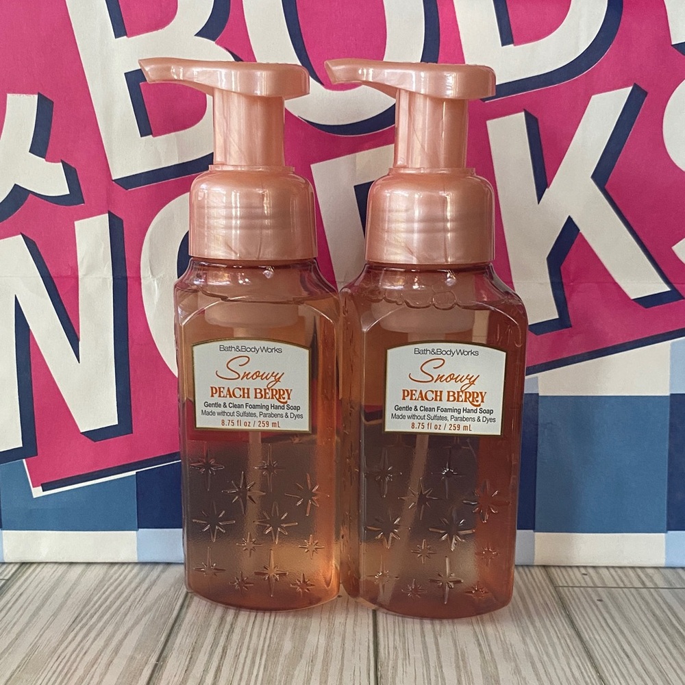 SNOWY PEACH BERRY Gentle Foaming Hand Soap 2 Pack